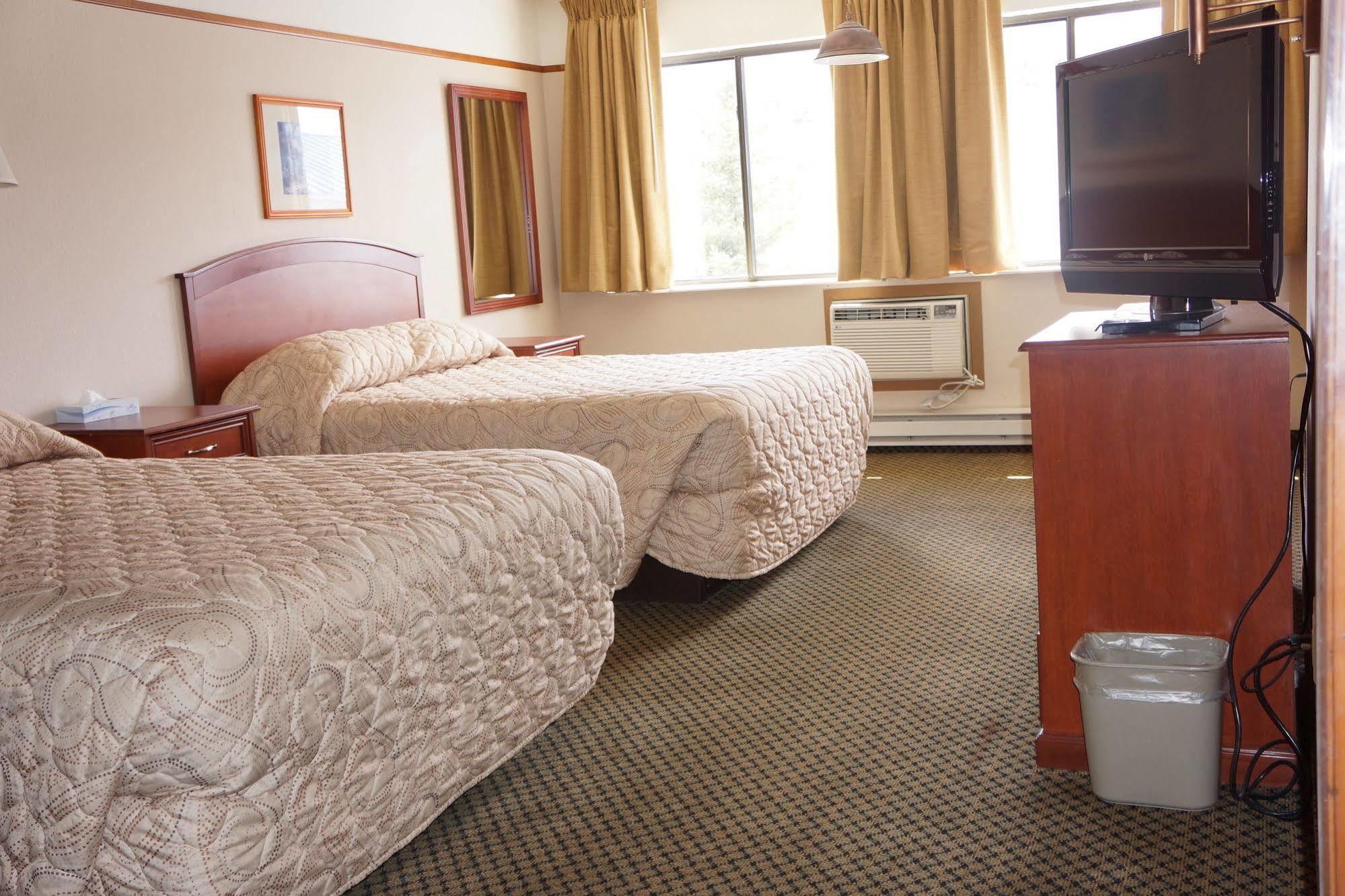 Luxury Inn & Suites Сілвертон Екстер'єр фото